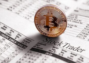 bitcoin-now-less-volatile-than-nasdaq-and-sp-500-stock-markets-more-reactive-to-inflation-strong-dollar-rate-hikes-energy-crisis