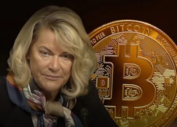 us-senator-says-i-love-that-bitcoin-cant-be-stopped-citing-concerns-about-national-debt-and-inflation