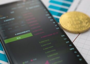 crypto-exchanges-2022-lowest-volumes-two-years