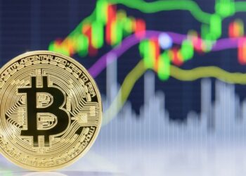bitcoin-crash-below-5700