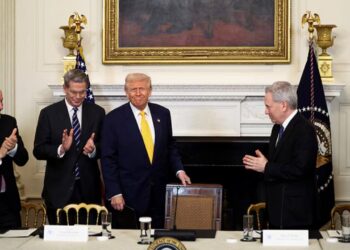 trump-s-crypto-summit-sets-agenda-for-u-s-pivo