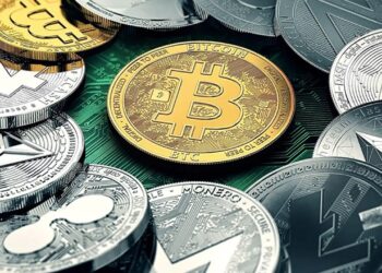 altcoin-season-incoming-bitcoin-dominance-drops-below-key-support-