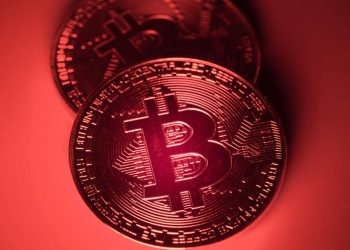 آیا ببت کوین در آستانه سقوط است؟