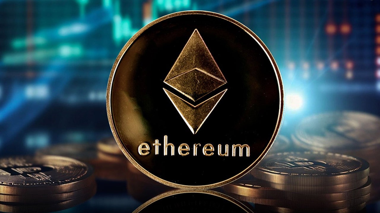 ethereum-why-analysts-believe-eth-is-at-a-buy-the-dip-zone