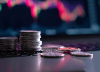 crypto-market-liquidations-btc-eth-bnb-struggle-2025