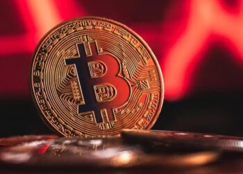 bitcoin-sinks-to-15-month-low-revisiting-2024-price-levels